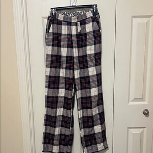 Aerie women’s  Plaid lounge pants - Black, White, Red